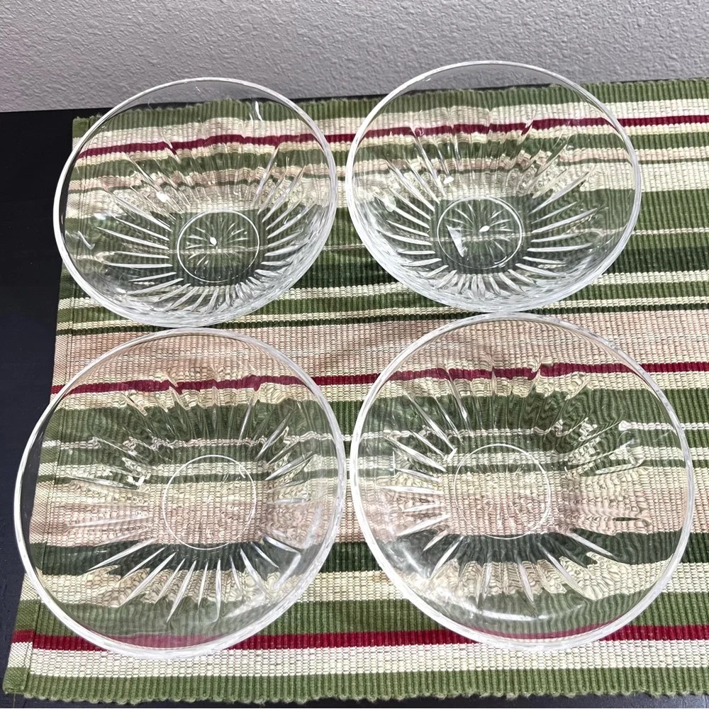 Vintage Cut Glass Dessert Bowls SET of 4- Starburst Pattern